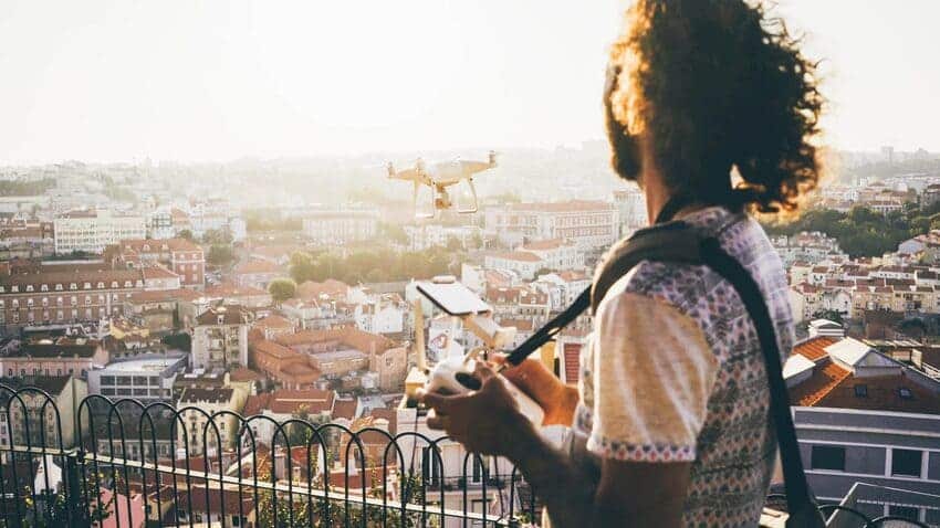 normativa para volar drones en ciudad