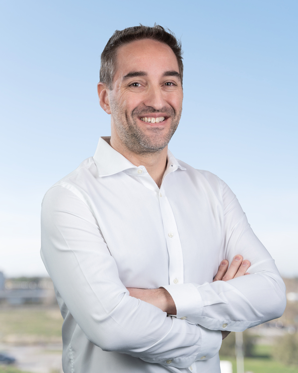 David González