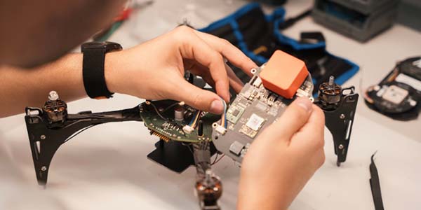 curso de mantenimiento de drones
