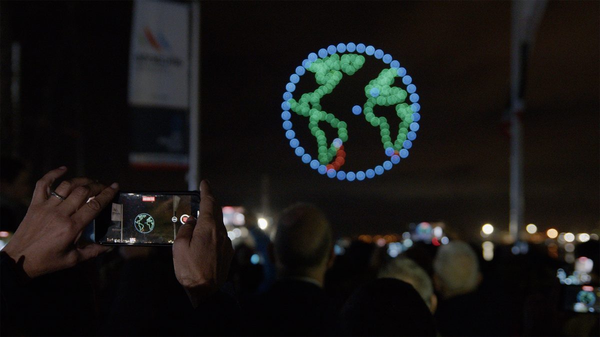 Show de drones para ceremonias de apertura y clausura