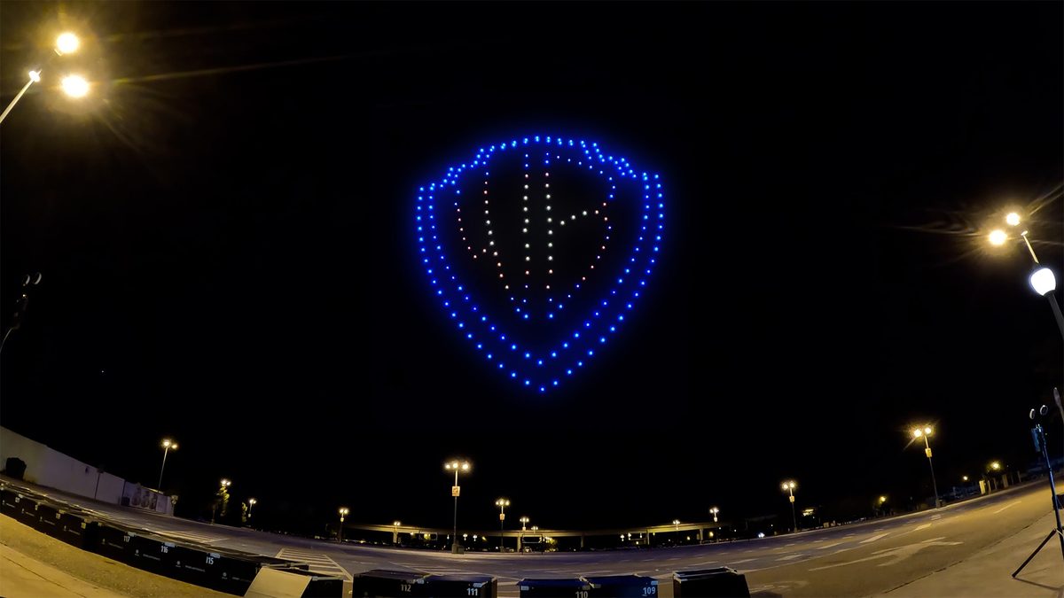 Show de drones en Parque Warner Madrid